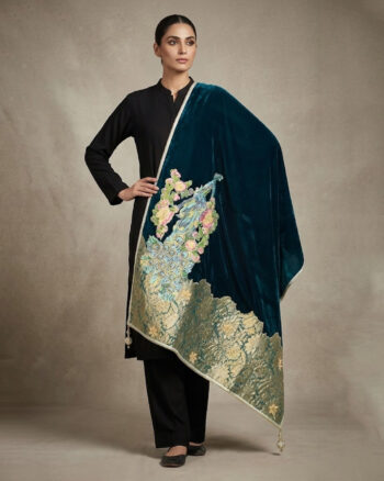 Peacock Shawl | Taan
