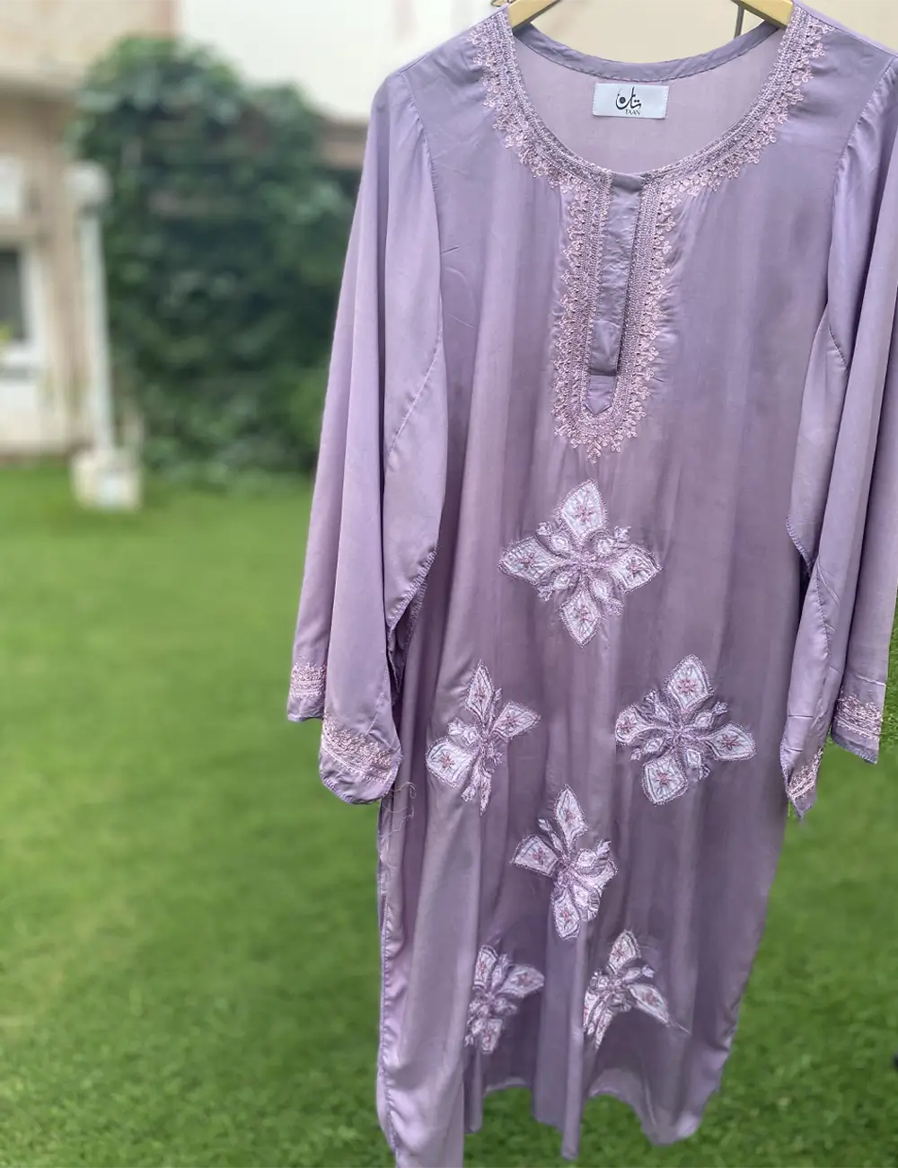 Periwinkle-Applique-2